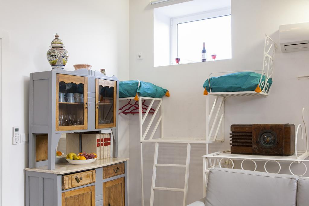 Joivy Alfama 35 Apartments Lisboa Extérieur photo